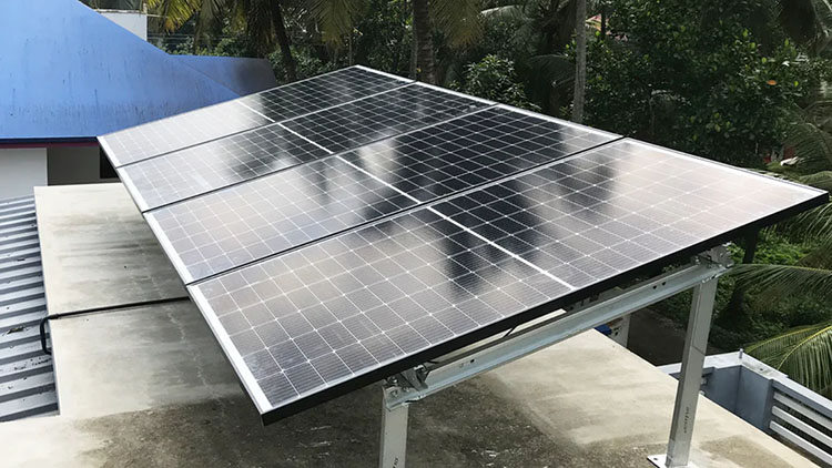 Sistema di energia solare su rete da 3KW in Zambia per uso domestico